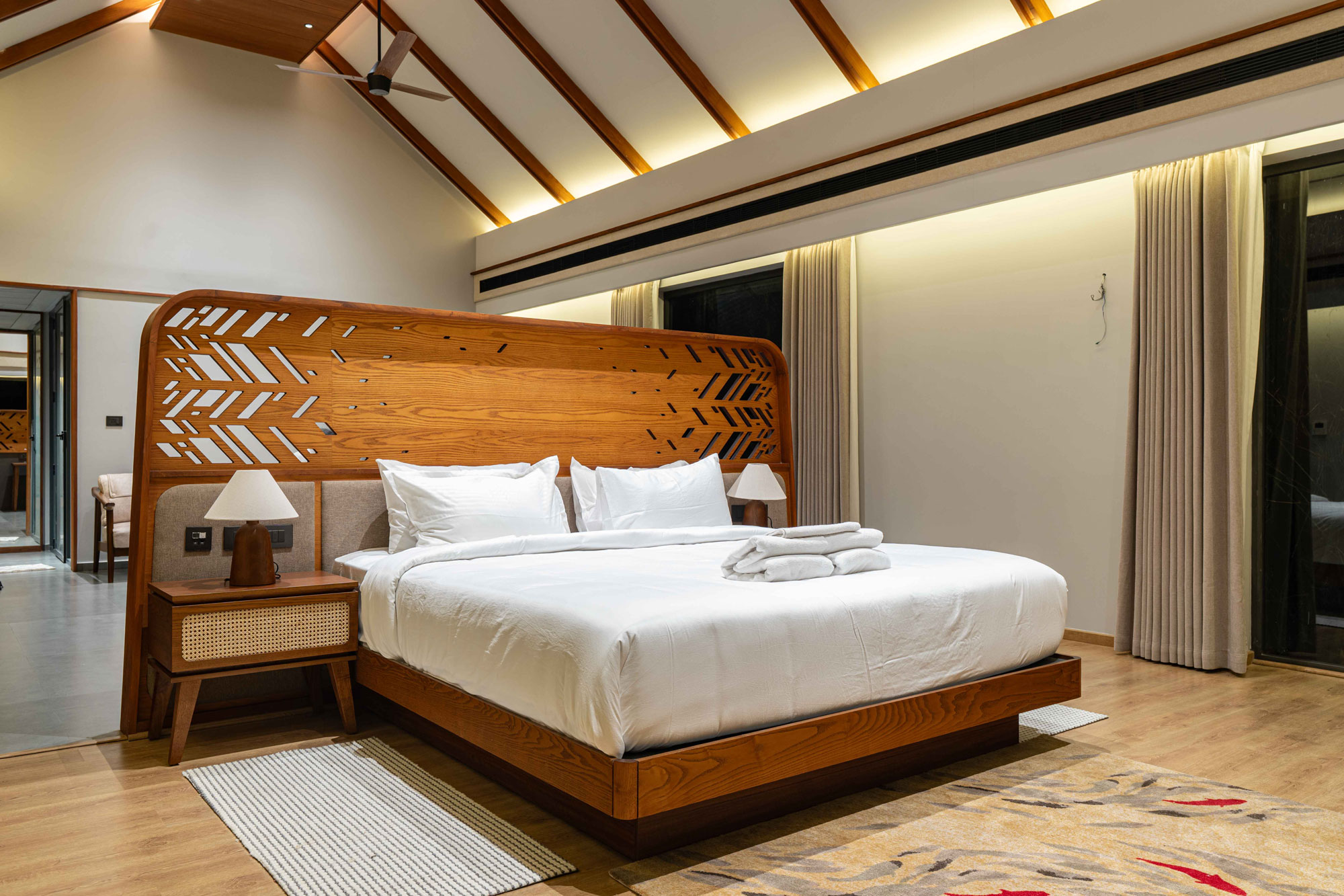 COFFEE LAND POOL VILLA - Image 4